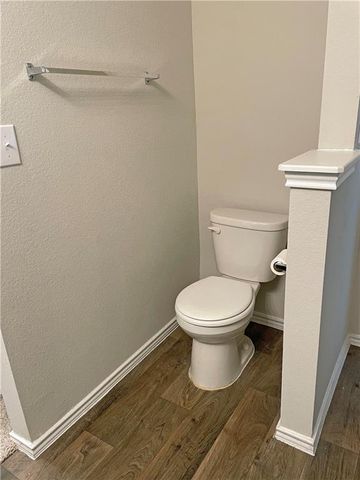 5825 Shanjia DR, Austin, TX 78724