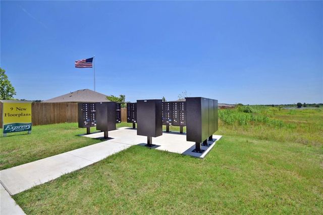 5825 Shanjia DR, Austin, TX 78724