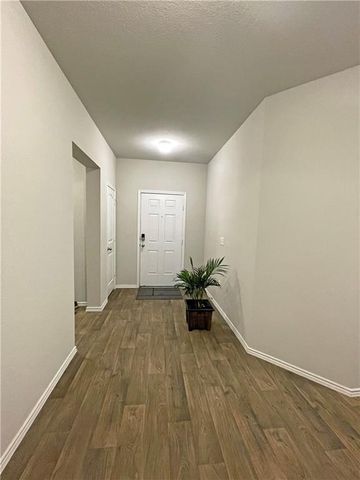 5825 Shanjia DR, Austin, TX 78724