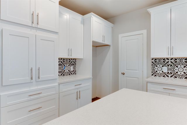 6619 Ezzard Charles Lane, Houston, TX 77091