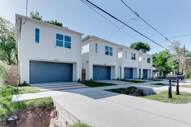 6619 Ezzard Charles Lane, Houston, TX 77091