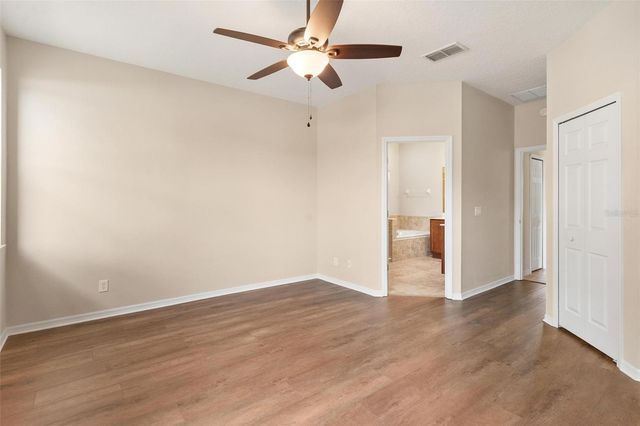 3360 CREEK RUN LANE, Eustis, FL 32736
