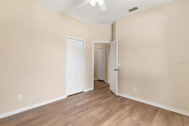 3360 CREEK RUN LANE, Eustis, FL 32736