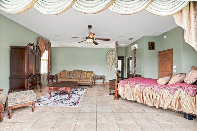4725 COUNTY ROAD 121D, Wildwood, FL 34785