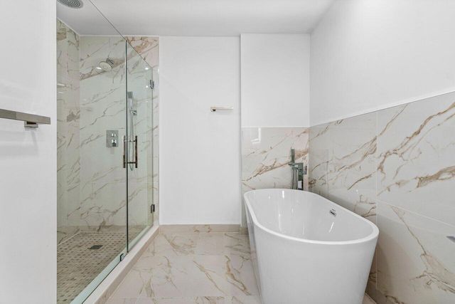 21 Stratford Drive E C, Boynton Beach, FL 33436