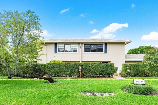 21 Stratford Drive E C, Boynton Beach, FL 33436
