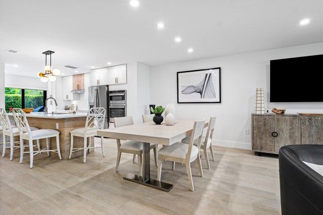 21 Stratford Drive E C, Boynton Beach, FL 33436