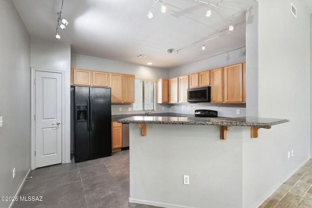 8753 N Mugho Pine Trail, Tucson, AZ 85743