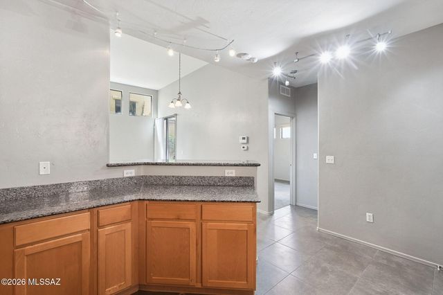 8753 N Mugho Pine Trail, Tucson, AZ 85743