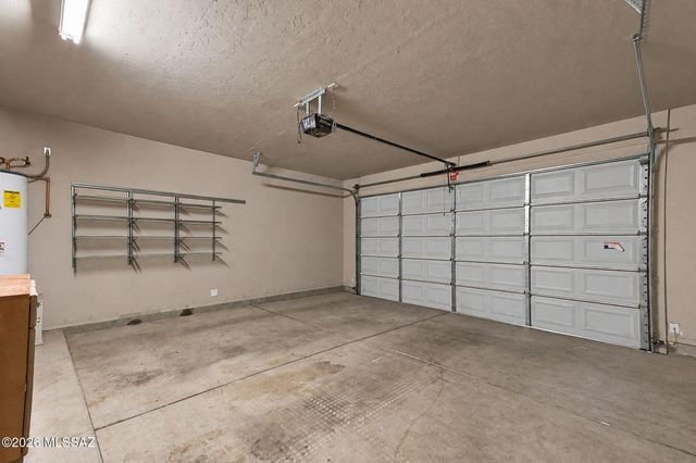 8753 N Mugho Pine Trail, Tucson, AZ 85743