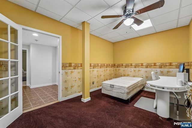 8 Union Hill Road, Denville Township, NJ 07834
