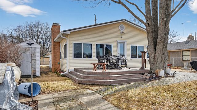 2695 Lakeshore Drive, Secord Township, MI 48624