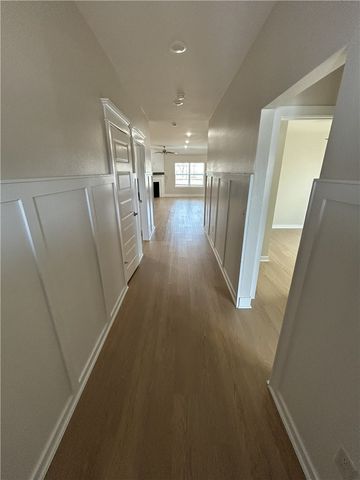 510 S Wagon Wheel Avenue, Fayetteville, AR 72704