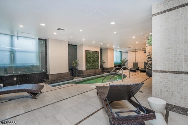 88 Morgan St 3701, Jersey City, NJ 07302