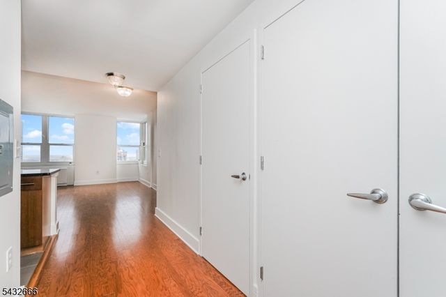 88 Morgan St 3701, Jersey City, NJ 07302