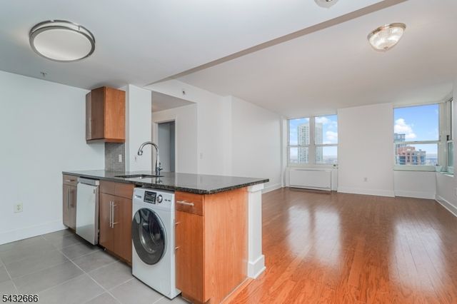 88 Morgan St 3701, Jersey City, NJ 07302