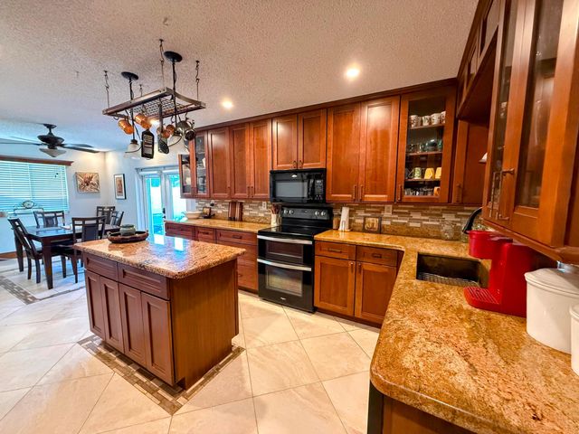 5361 NW 31st Street, Margate, FL 33063