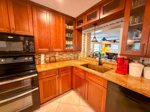 5361 NW 31st Street, Margate, FL 33063