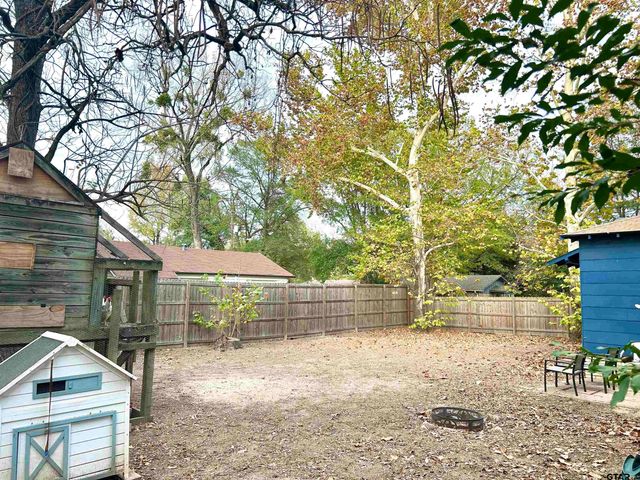 201 Mallory, Lindale, TX 75771