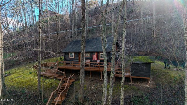 1878 Little Cove Road, Sevierville, TN 37862