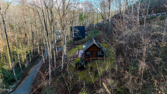 1878 Little Cove Road, Sevierville, TN 37862