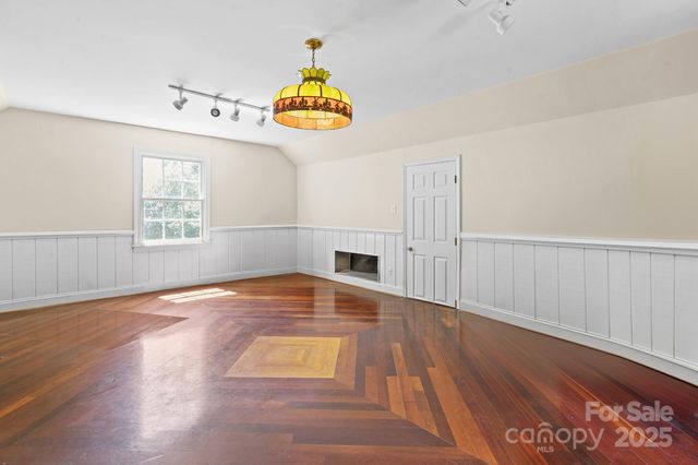 127 N Main Street, Belmont, NC 28012