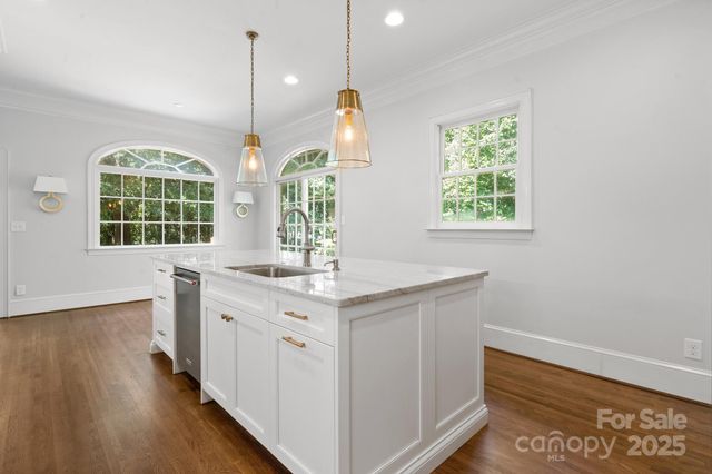 127 N Main Street, Belmont, NC 28012