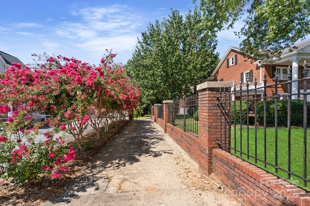 127 N Main Street, Belmont, NC 28012