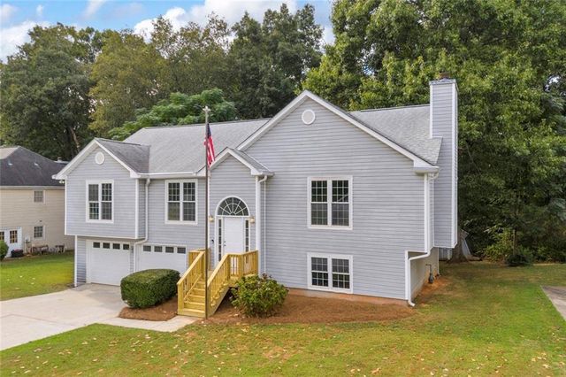 1170 Robert Pointe Way SE, Lawrenceville, GA 30045