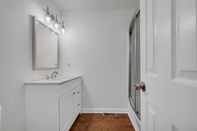 1170 Robert Pointe Way SE, Lawrenceville, GA 30045
