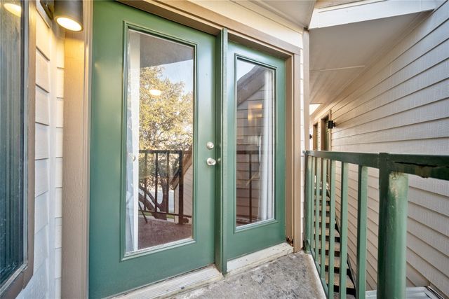 2314 Bamboo Drive I304, Arlington, TX 76006