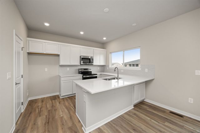 555 NW Compass Avenue, Waukee, IA 50263