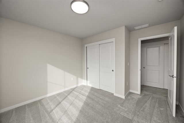 555 NW Compass Avenue, Waukee, IA 50263