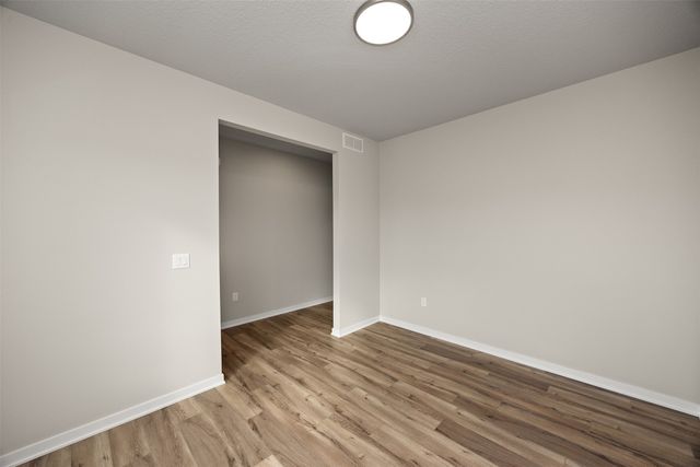 555 NW Compass Avenue, Waukee, IA 50263