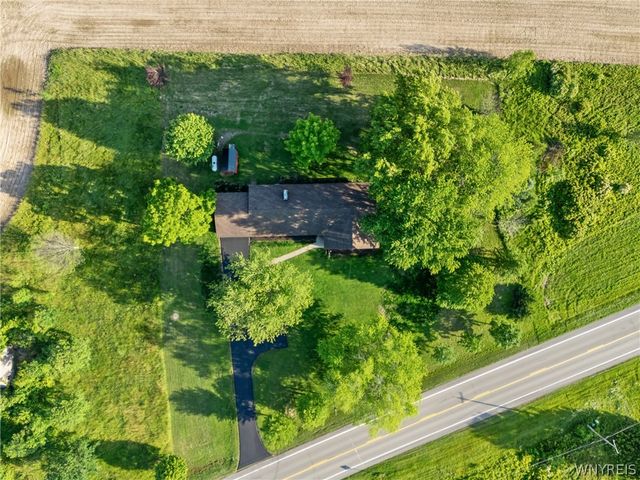 1918 Lake Road, Porter, NY 14174