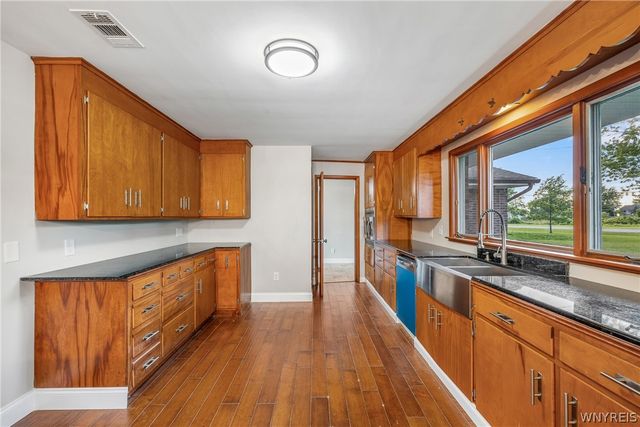 1918 Lake Road, Porter, NY 14174