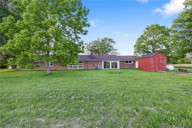 1918 Lake Road, Porter, NY 14174