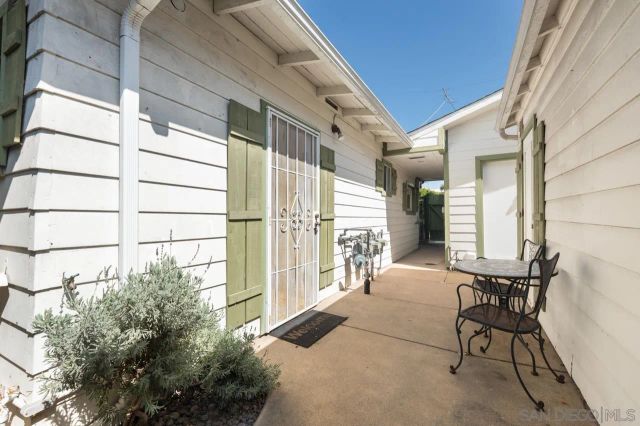 4881-4883 33rd st, San Diego, CA 92116