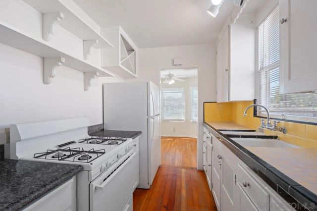 4881-4883 33rd st, San Diego, CA 92116