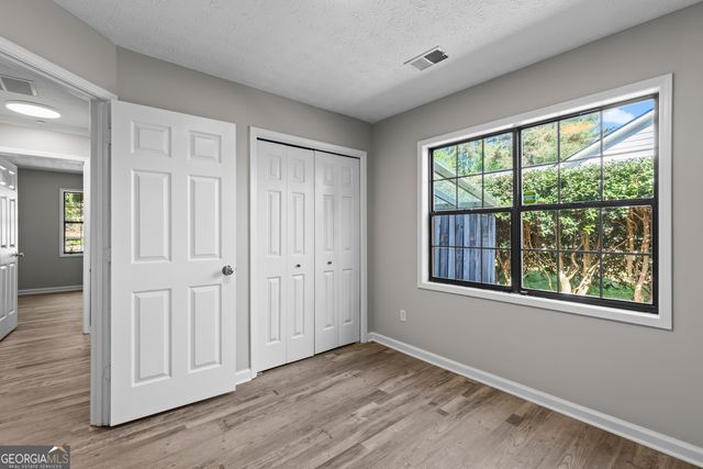 3044 Wildflower Lane, Snellville, GA 30039