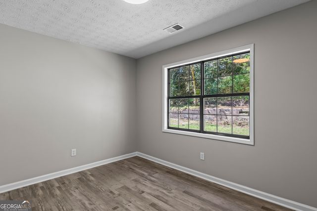 3044 Wildflower Lane, Snellville, GA 30039