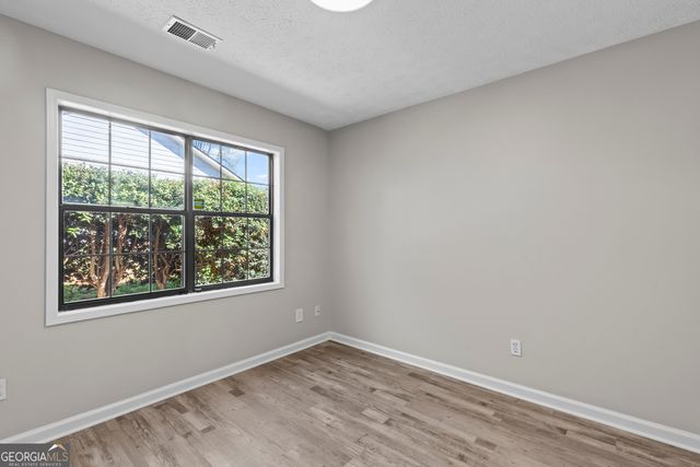 3044 Wildflower Lane, Snellville, GA 30039