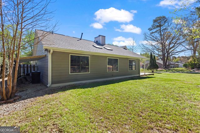 3044 Wildflower Lane, Snellville, GA 30039