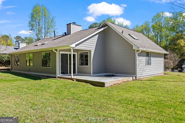 3044 Wildflower Lane, Snellville, GA 30039