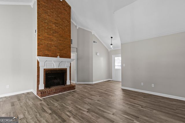 3044 Wildflower Lane, Snellville, GA 30039