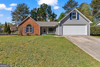 3044 Wildflower Lane, Snellville, GA 30039
