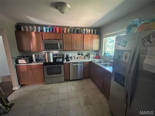 7243 General Sherman Lane, St Louis, MO 63123