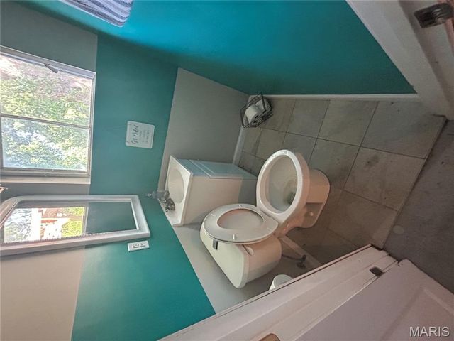 7243 General Sherman Lane, St Louis, MO 63123