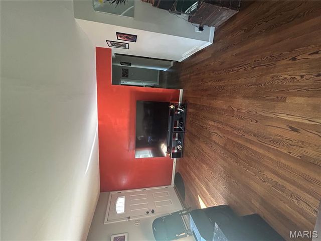 7243 General Sherman Lane, St Louis, MO 63123