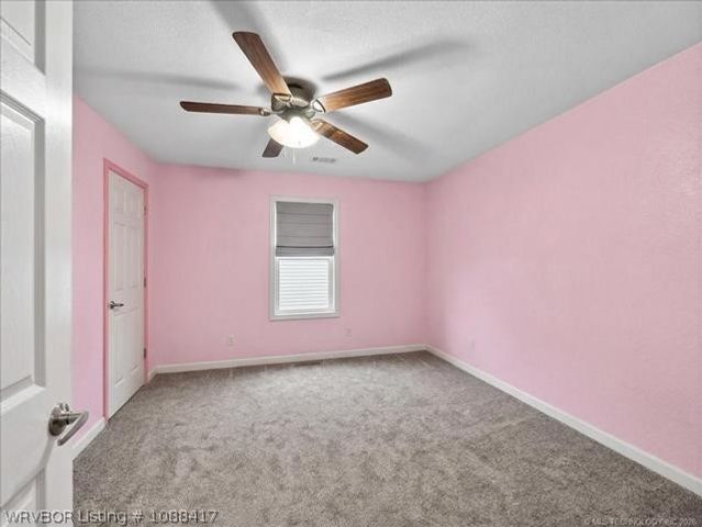602 Martindale Lane, Pocola, OK 74902